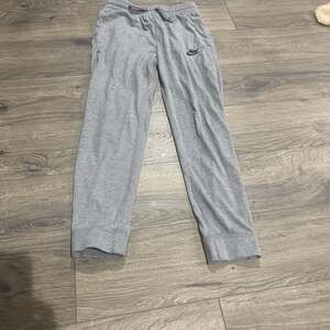 Nike Gray Jogger Sweatpants